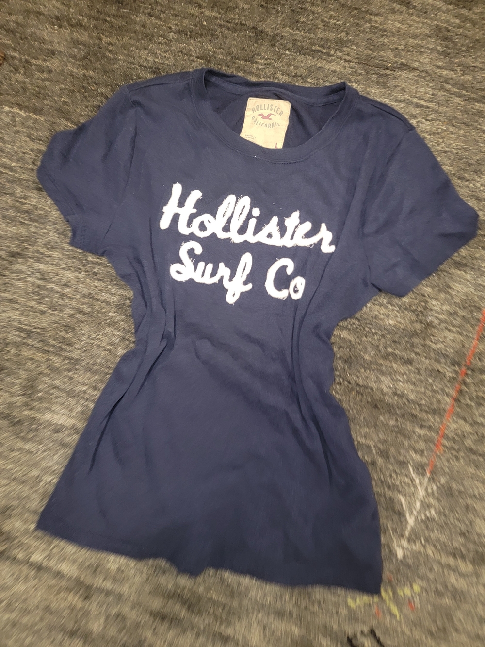 100% COTTON HOLLISTER TEE ♡ NEW